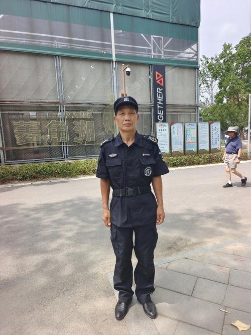 鸿震保安 以科技赋能安保，引领行业智能化升级新趋势
